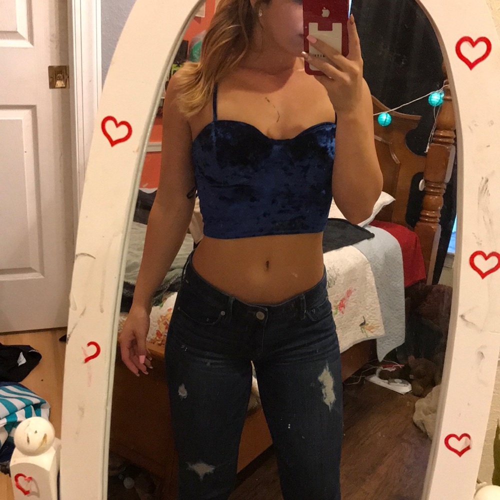 Blue velvet crop top